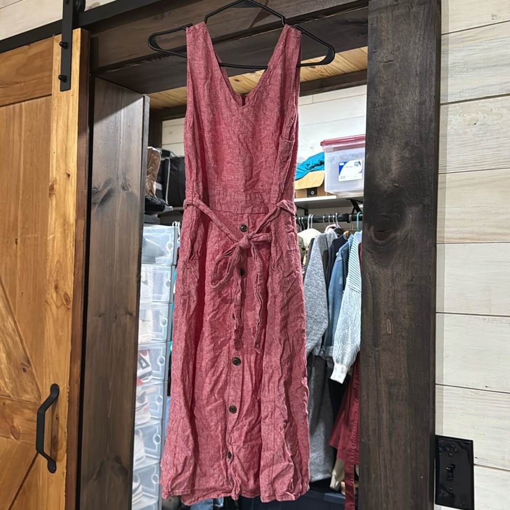 Red midi dress Banana Republic